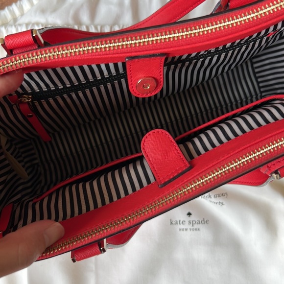 KATE SPADE PURSE - Picture 2 of 5